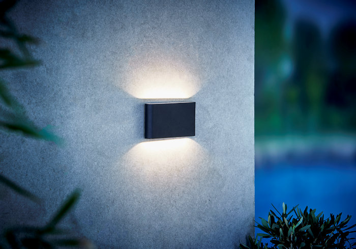 Nordlux Kinver utendørs vegglampe svart